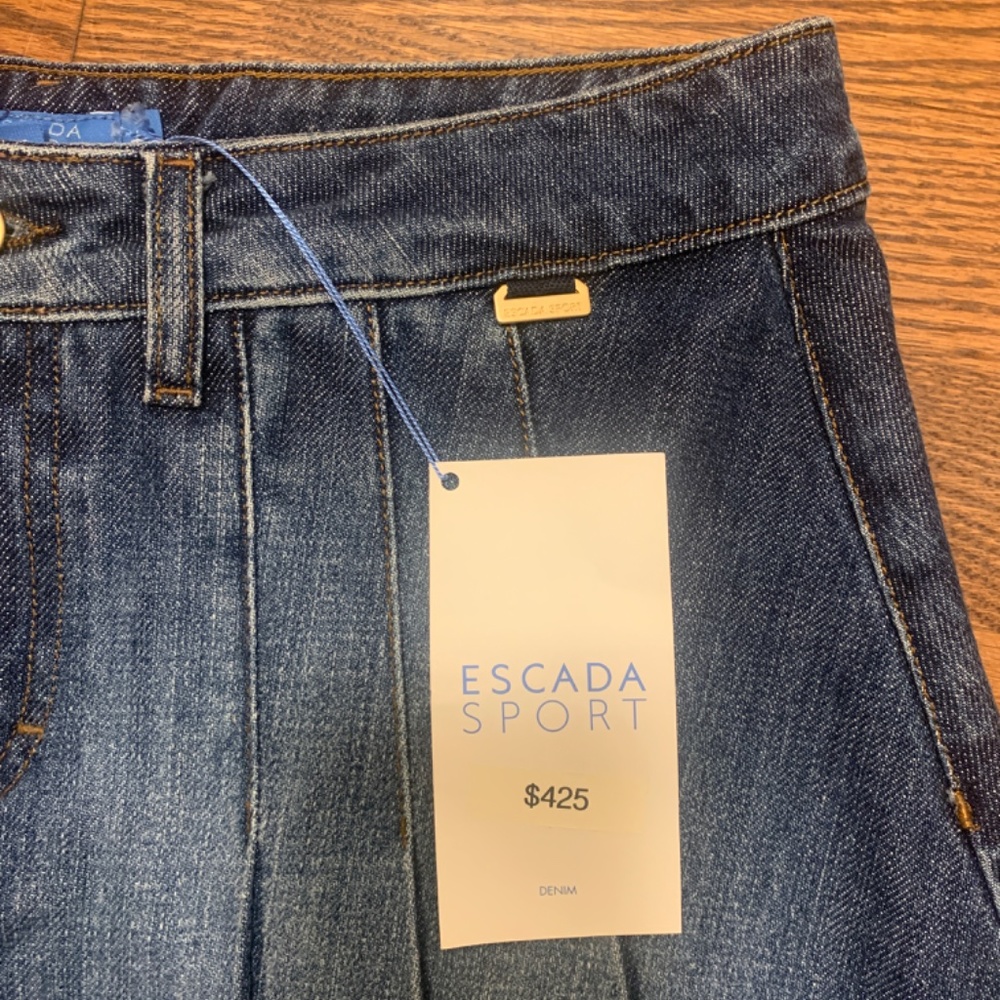 Escada sport denim skirt - Picture 2 of 4